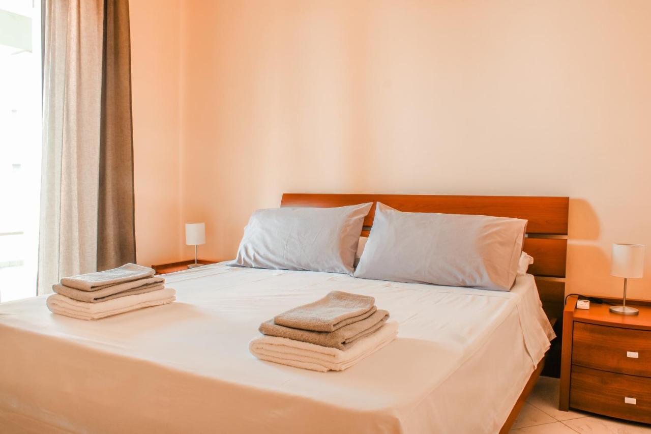 Magna Grecia B&B E Appartamenti Caulonia Marina Bagian luar foto